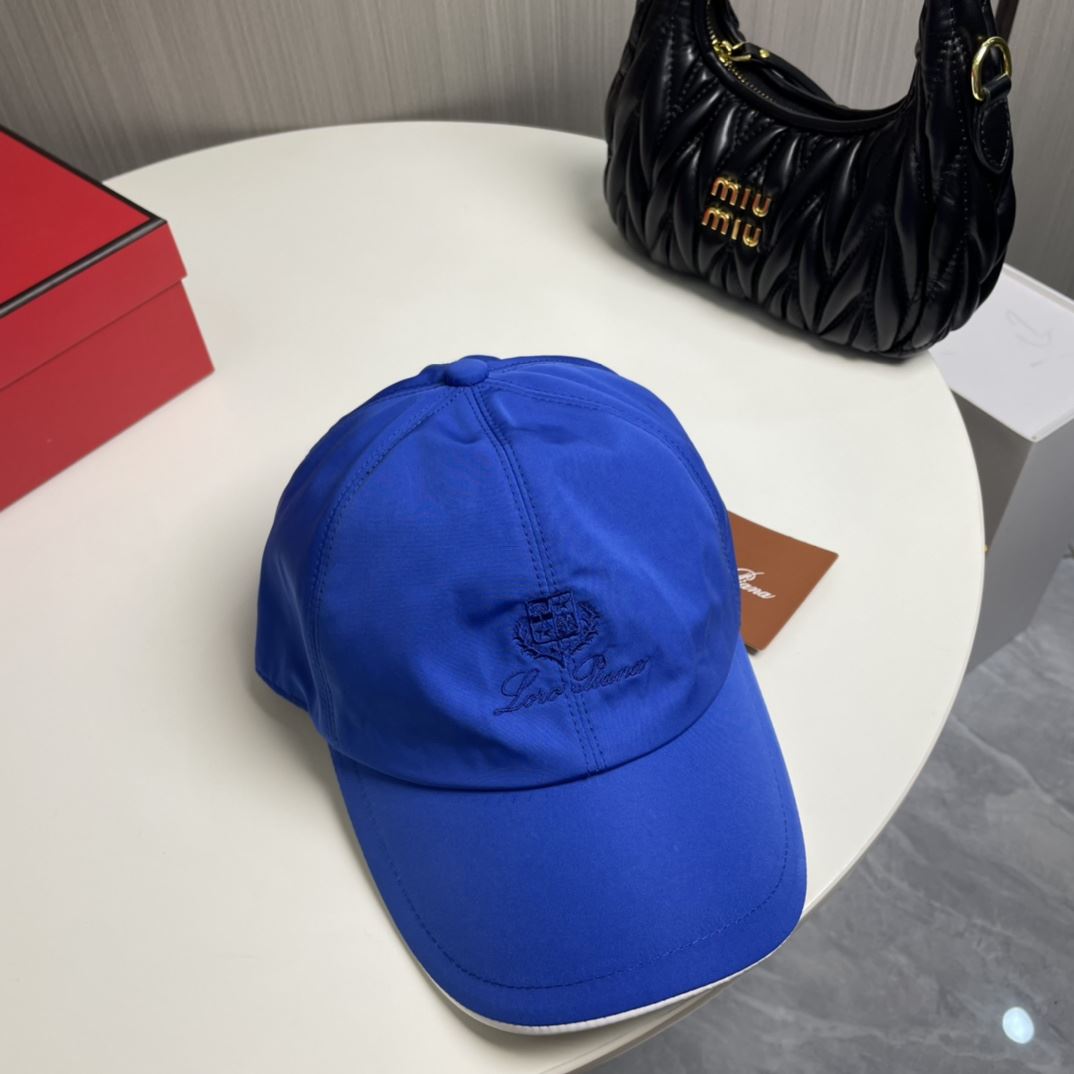 Loro Piana Caps